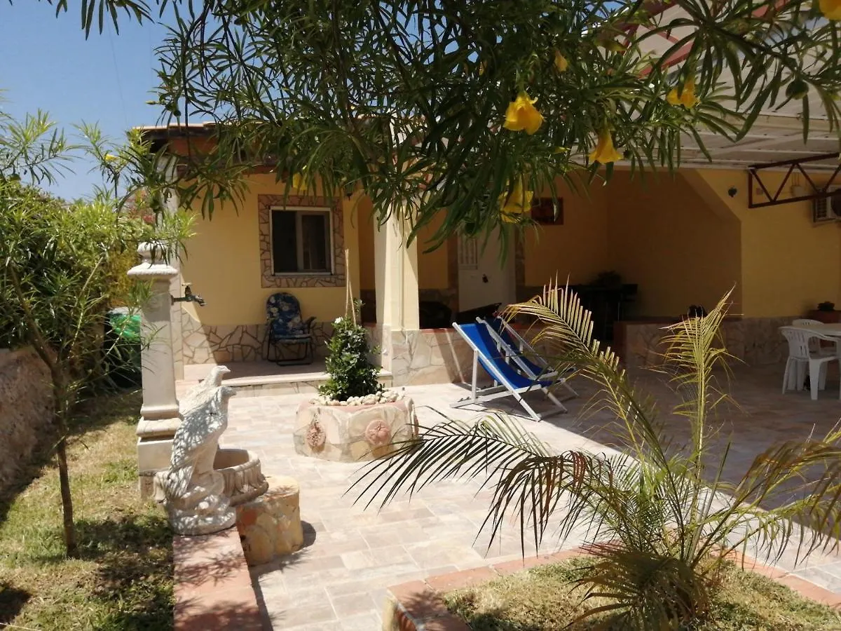 Holiday home Villa Primofiore Di Vendicari La Banca
